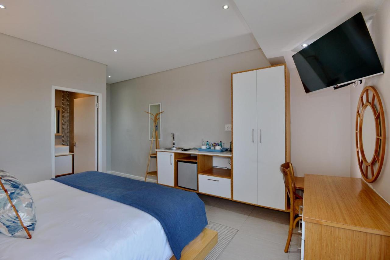 The Shark Bay Boutique Hotel & Spa Langebaan Exterior photo